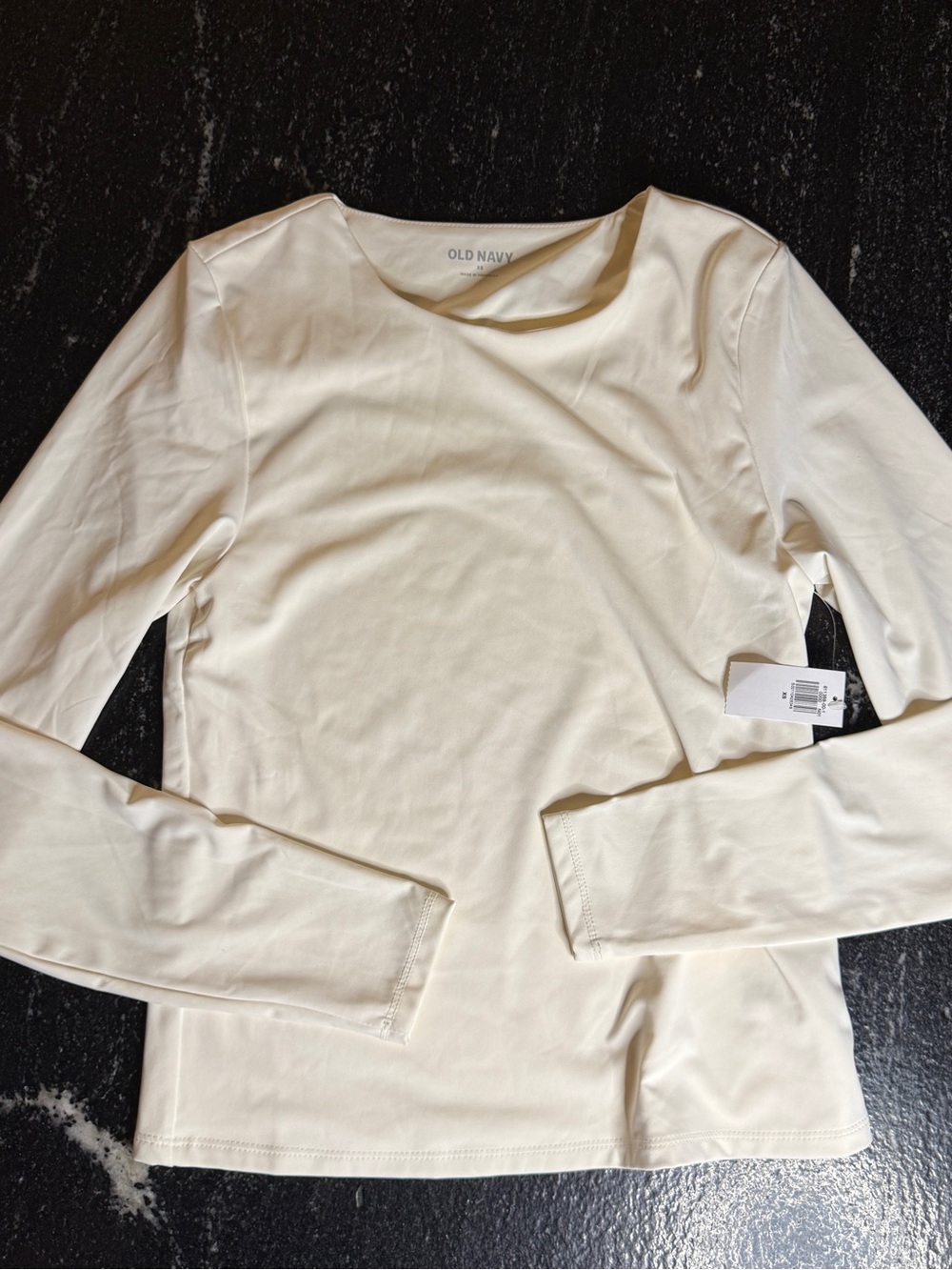 Old Navy Women's Crewneck Top - Ivory and Black Set of 2